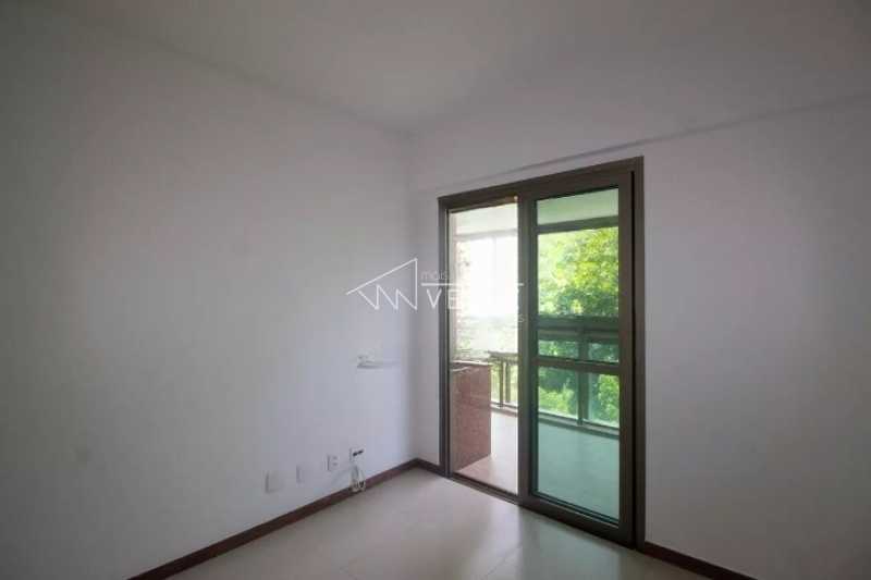 Apartamento à venda com 2 quartos, 71m² - Foto 9