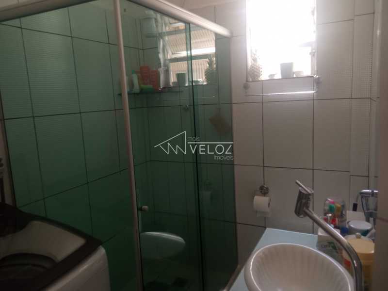 Apartamento à venda com 2 quartos, 70m² - Foto 14