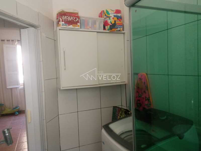 Apartamento à venda com 2 quartos, 70m² - Foto 13