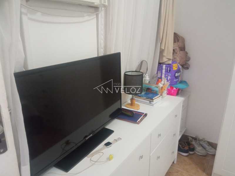 Apartamento à venda com 2 quartos, 70m² - Foto 7