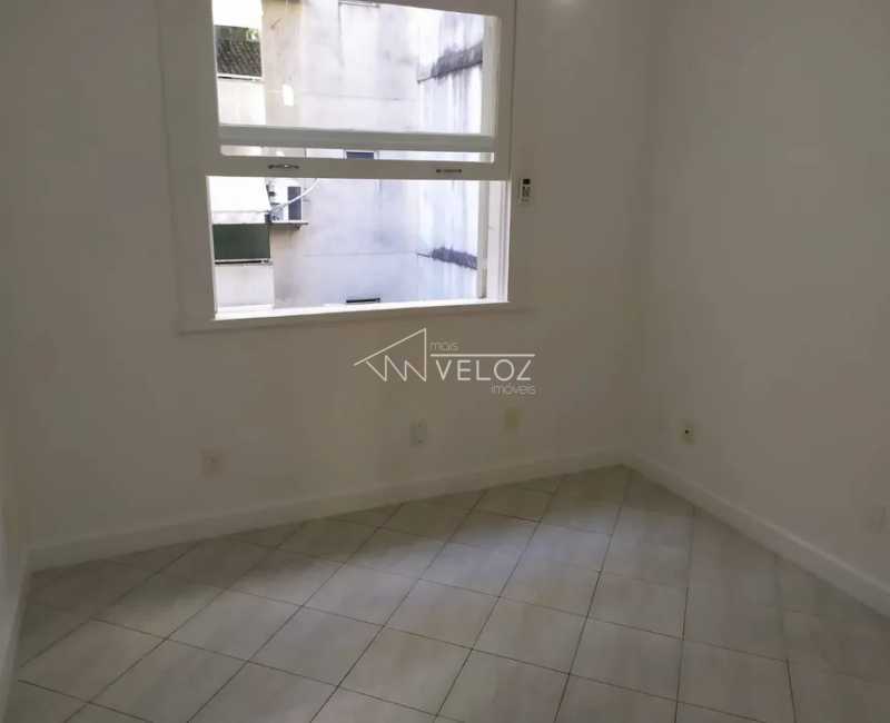 Apartamento à venda com 2 quartos, 70m² - Foto 6