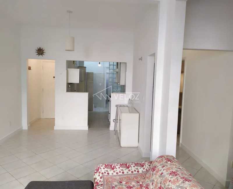 Apartamento à venda com 2 quartos, 70m² - Foto 5