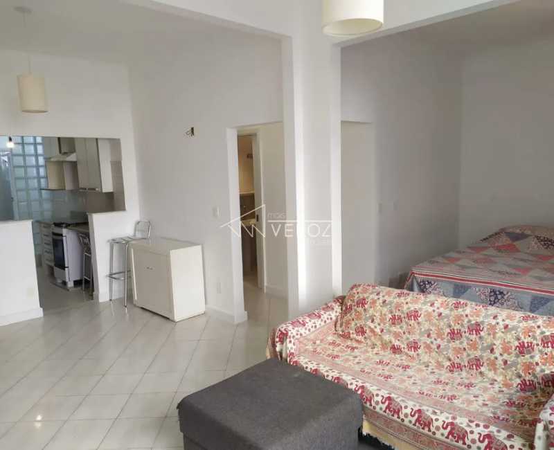 Apartamento à venda com 2 quartos, 70m² - Foto 3