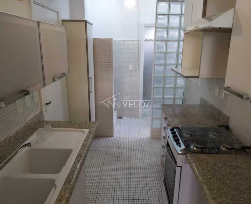 Apartamento à venda com 2 quartos, 70m² - Foto 16