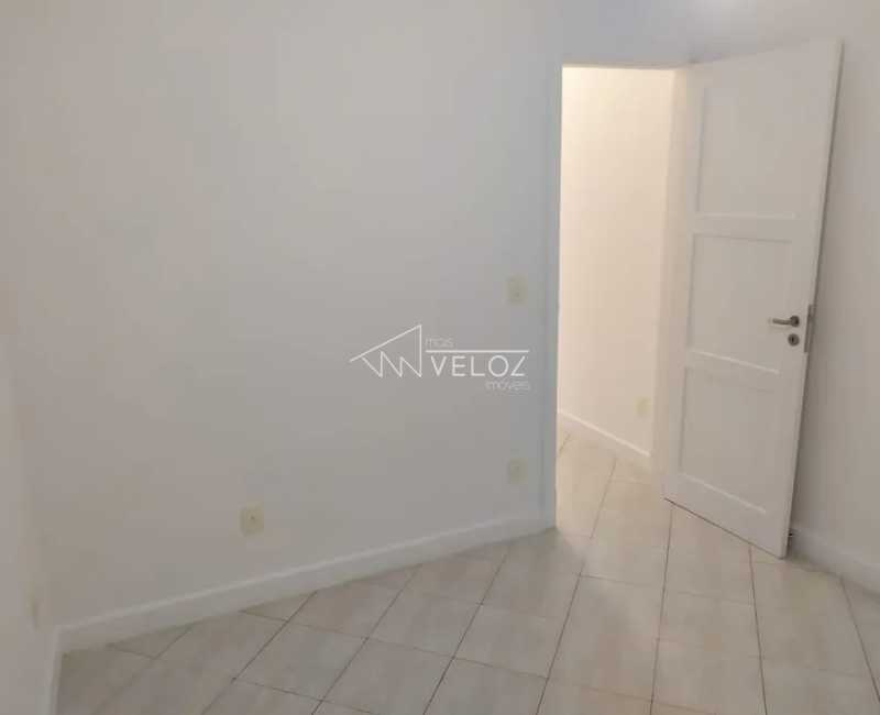 Apartamento à venda com 2 quartos, 70m² - Foto 7