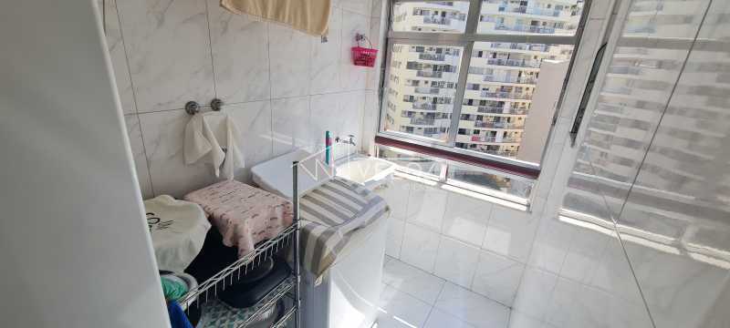 Apartamento à venda com 2 quartos, 62m² - Foto 1