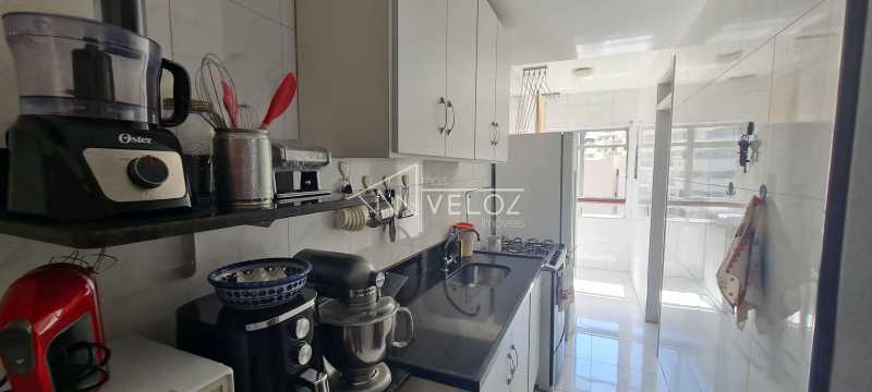 Apartamento à venda com 2 quartos, 62m² - Foto 6