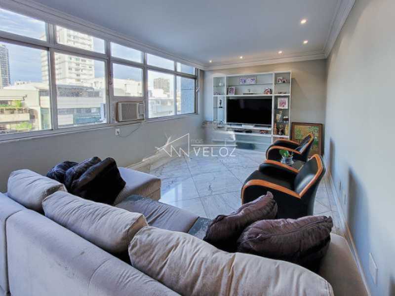 Apartamento à venda com 3 quartos, 134m² - Foto 1