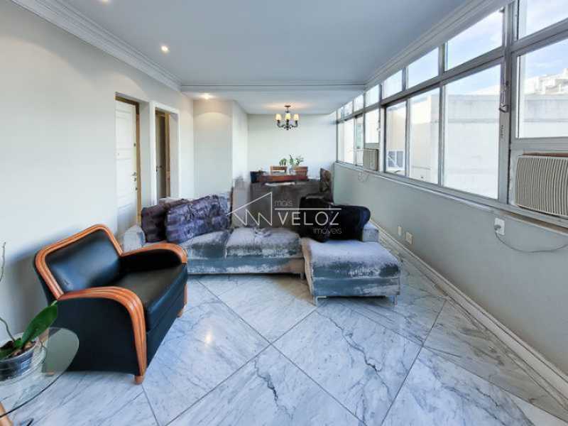 Apartamento à venda com 3 quartos, 134m² - Foto 3