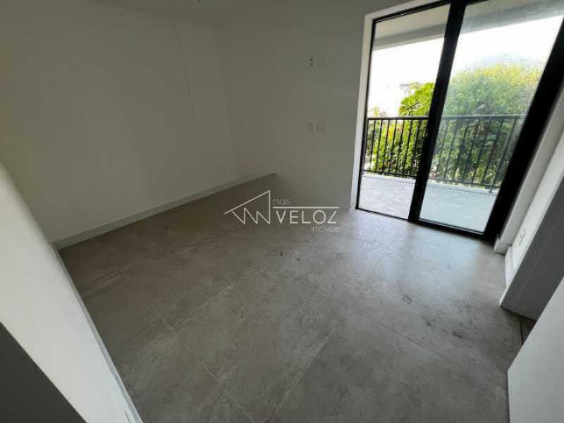 Apartamento à venda com 3 quartos, 87m² - Foto 13