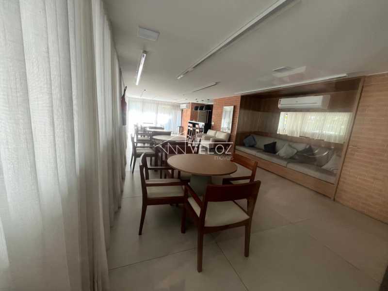 Apartamento à venda com 3 quartos, 87m² - Foto 28