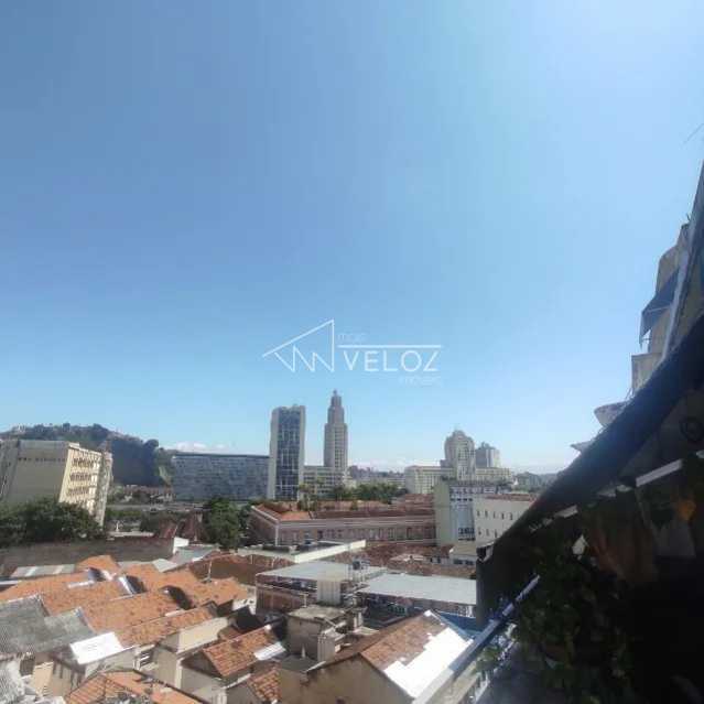 Cobertura à venda com 2 quartos, 71m² - Foto 3
