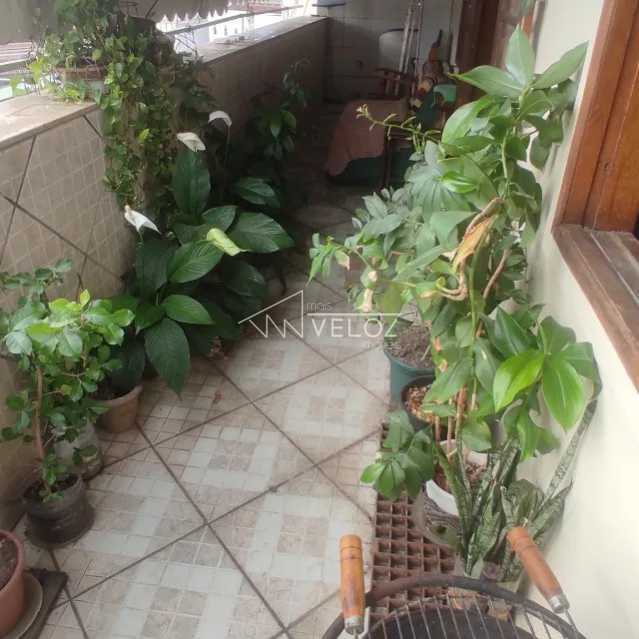 Cobertura à venda com 2 quartos, 71m² - Foto 6