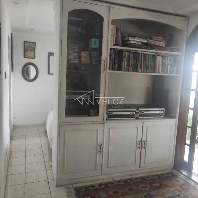 Cobertura à venda com 2 quartos, 71m² - Foto 15