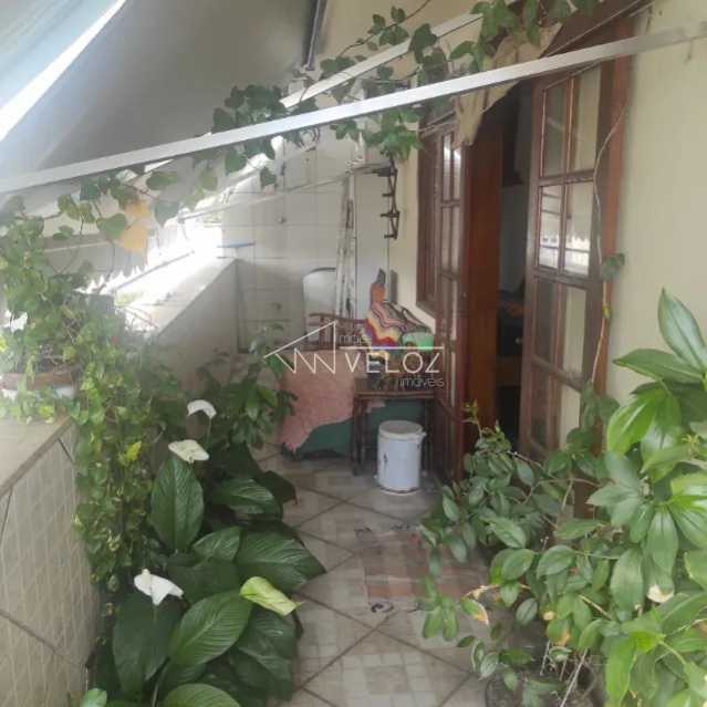 Cobertura à venda com 2 quartos, 71m² - Foto 8