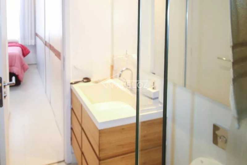 Apartamento à venda com 3 quartos, 77m² - Foto 18