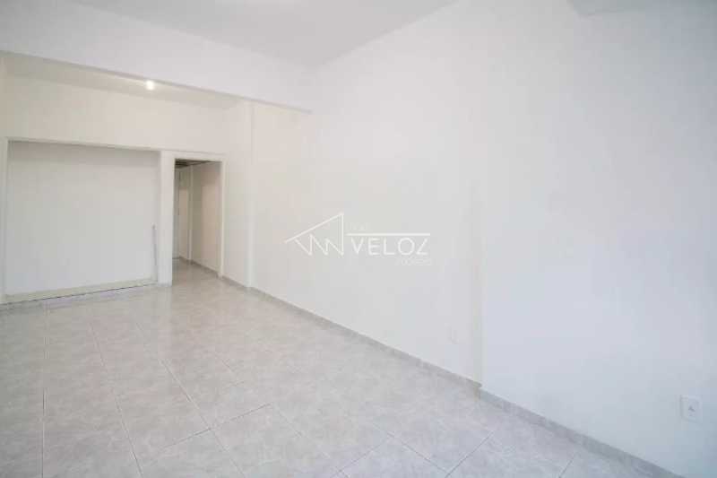 Apartamento, 1 quarto, 31 m² - Foto 4