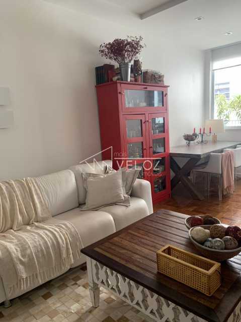 Apartamento à venda com 2 quartos, 66m² - Foto 2