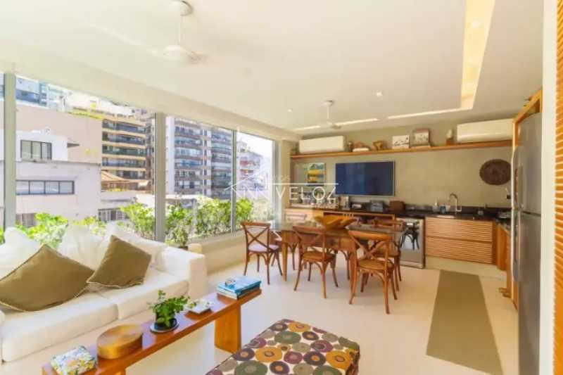 Cobertura à venda com 3 quartos, 225m² - Foto 5