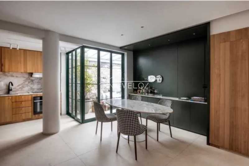 Apartamento à venda com 2 quartos, 55m² - Foto 18