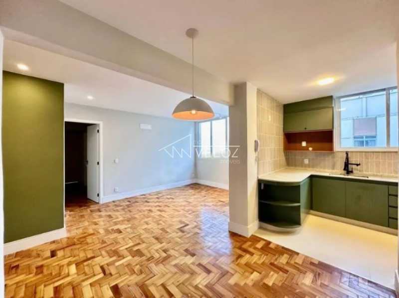 Apartamento à venda com 3 quartos, 87m² - Foto 2