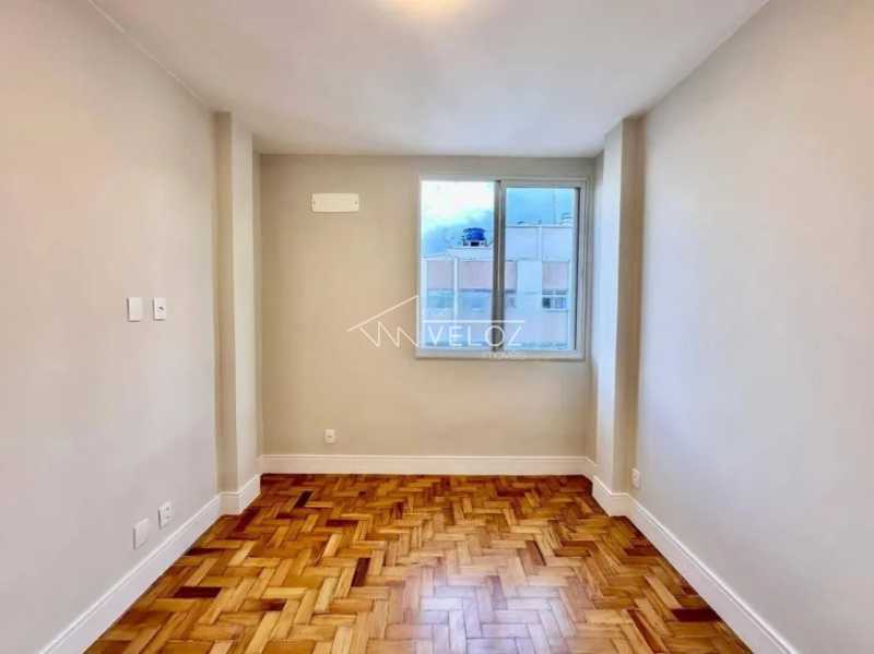 Apartamento à venda com 3 quartos, 87m² - Foto 15