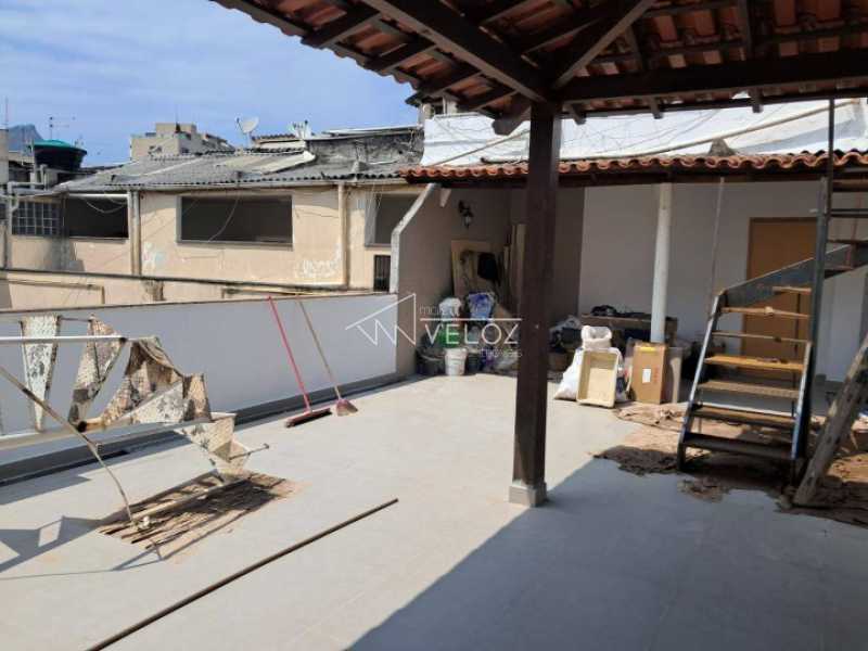 Cobertura à venda com 2 quartos, 140m² - Foto 9