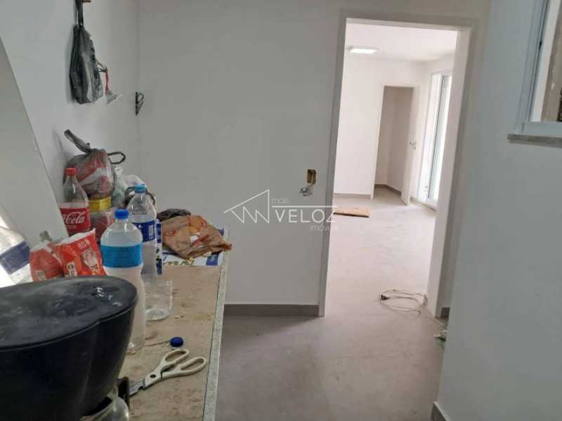 Cobertura à venda com 2 quartos, 140m² - Foto 14