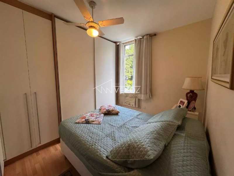 Apartamento à venda com 3 quartos, 73m² - Foto 9