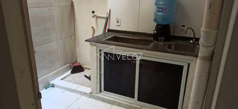 Casa à venda com 8 quartos, 158m² - Foto 10