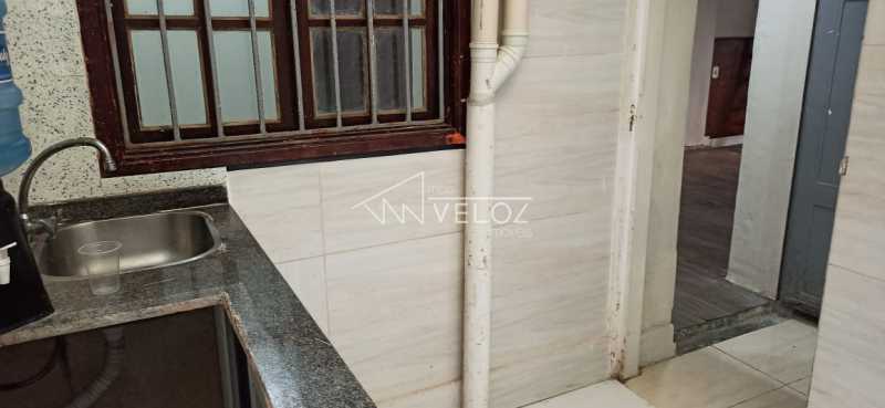 Casa à venda com 8 quartos, 158m² - Foto 12