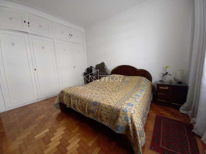 Apartamento, 4 quartos, 261 m² - Foto 1