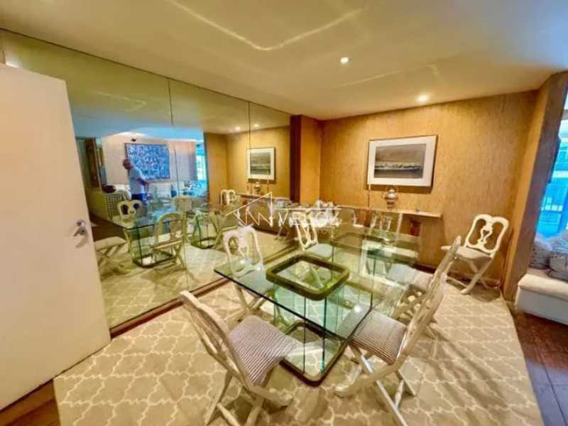 Apartamento à venda com 4 quartos, 238m² - Foto 14