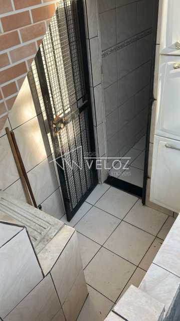 Apartamento à venda com 2 quartos, 70m² - Foto 15