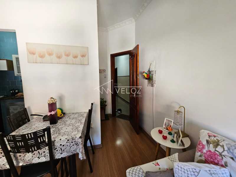 Apartamento, 1 quarto, 27 m² - Foto 1