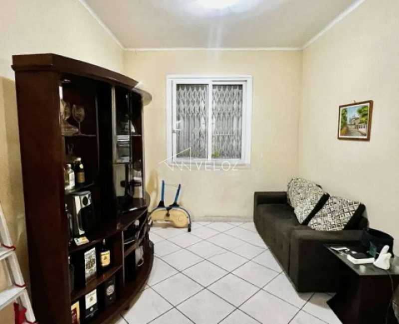Apartamento à venda com 3 quartos, 110m² - Foto 9