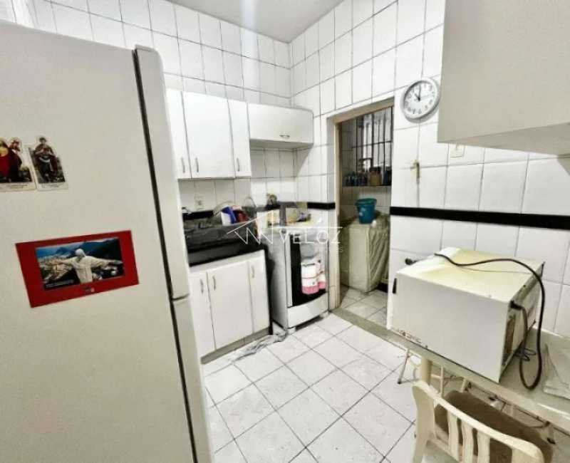 Apartamento à venda com 3 quartos, 110m² - Foto 20