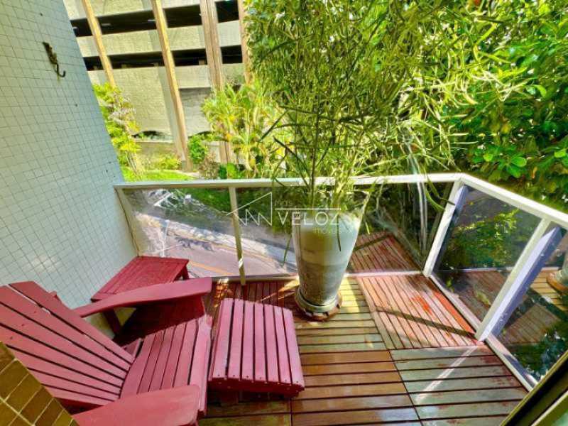 Apartamento à venda com 3 quartos, 140m² - Foto 16