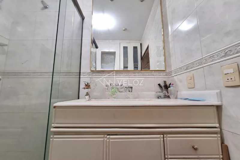 Apartamento, 2 quartos, 77 m² - Foto 2