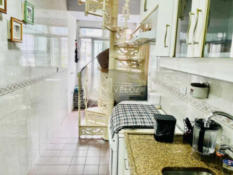 Cobertura à venda com 4 quartos, 283m² - Foto 9