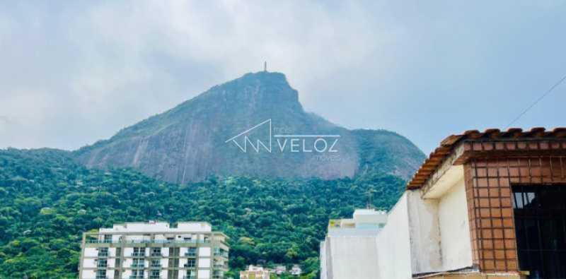 Cobertura à venda com 4 quartos, 283m² - Foto 2