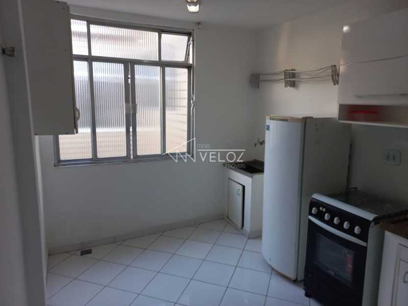 Apartamento à venda com 2 quartos, 56m² - Foto 3