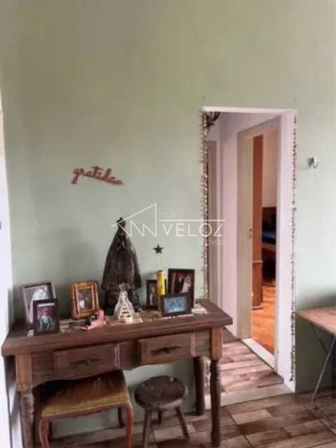 Apartamento à venda com 2 quartos, 90m² - Foto 2