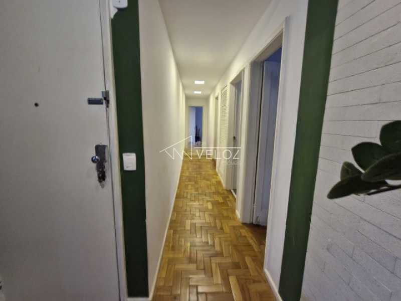 Apartamento à venda com 3 quartos, 111m² - Foto 10