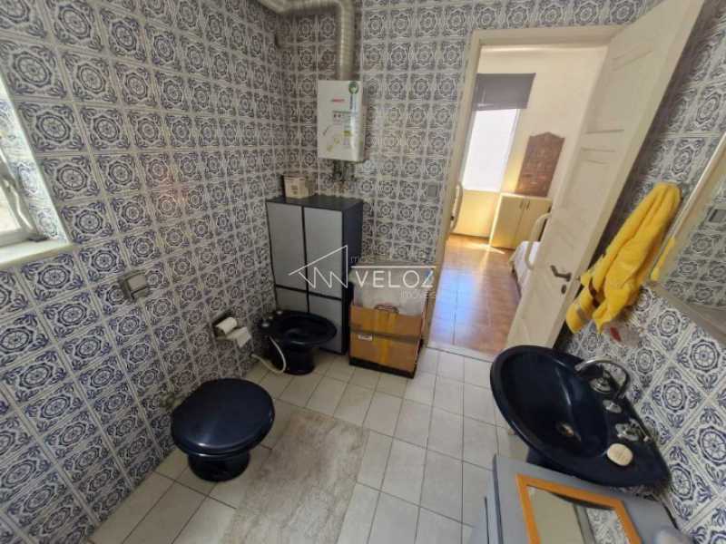 Cobertura, 3 quartos, 234 m² - Foto 2