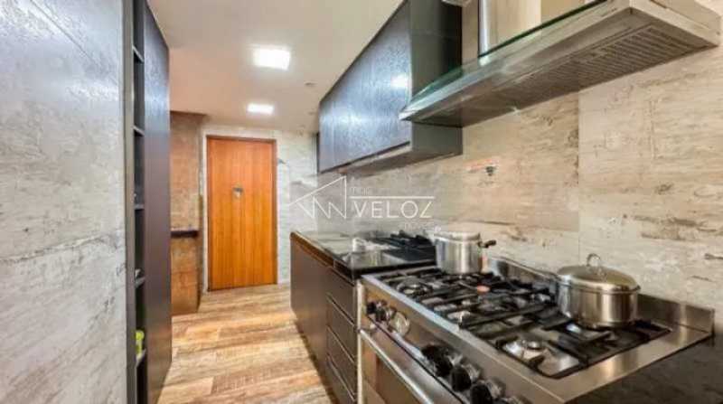 Apartamento à venda com 3 quartos, 156m² - Foto 10