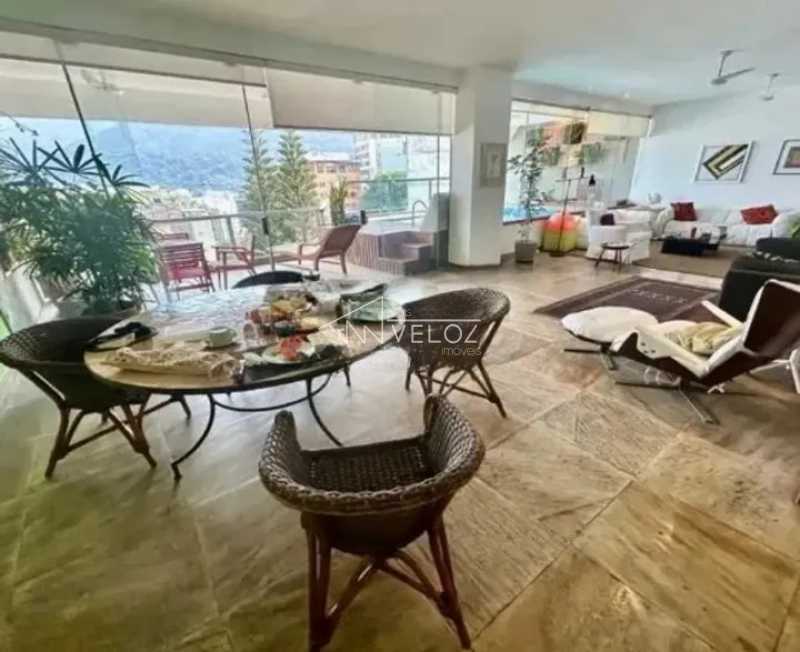 Cobertura, 3 quartos, 240 m² - Foto 10