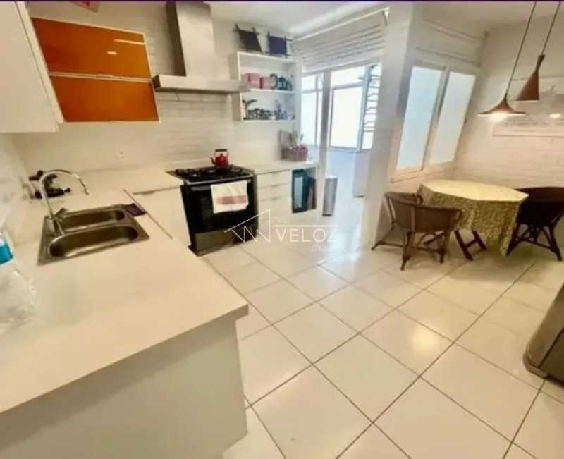 Cobertura, 3 quartos, 240 m² - Foto 12