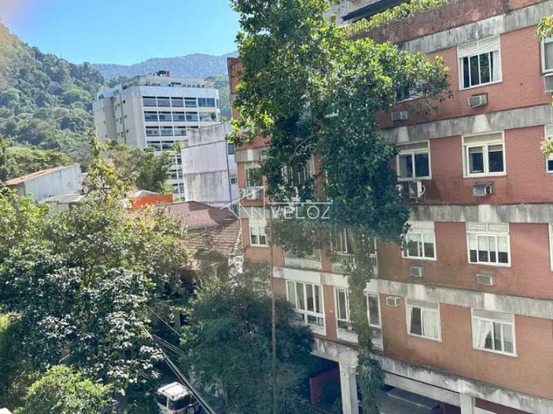 Apartamento à venda com 4 quartos, 152m² - Foto 10