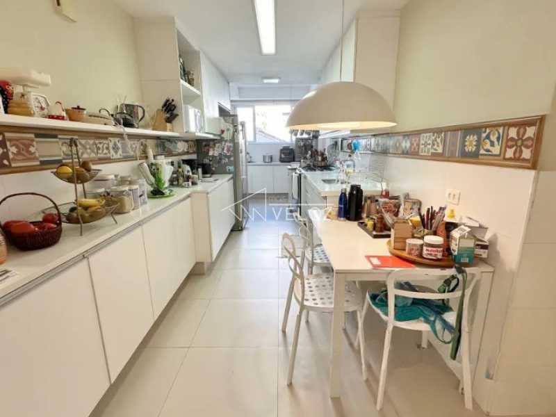 Apartamento à venda com 4 quartos, 152m² - Foto 19